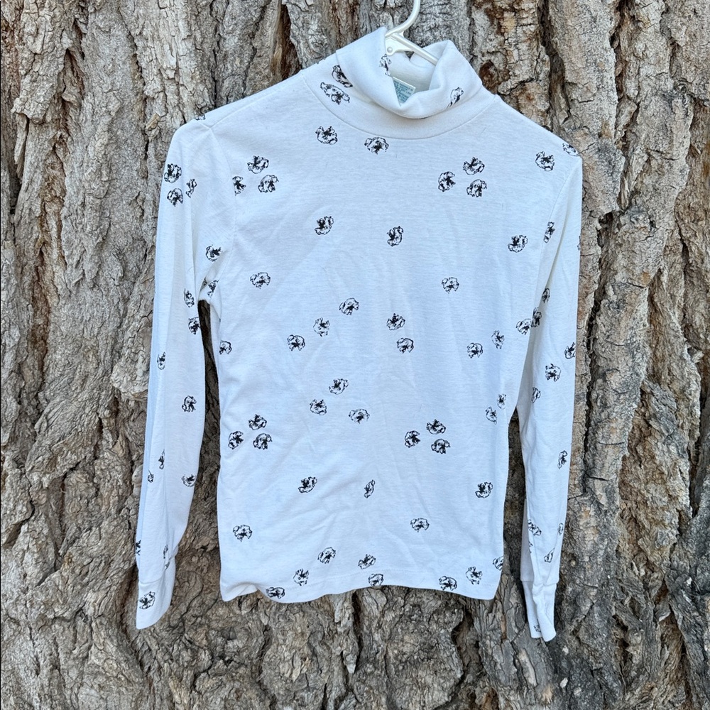 Currants by JERI-JO vintage bear print long sleeve turtleneck top